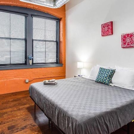 Centric Ny Style Loft W/King Bed Leilighet Rochester Eksteriør bilde