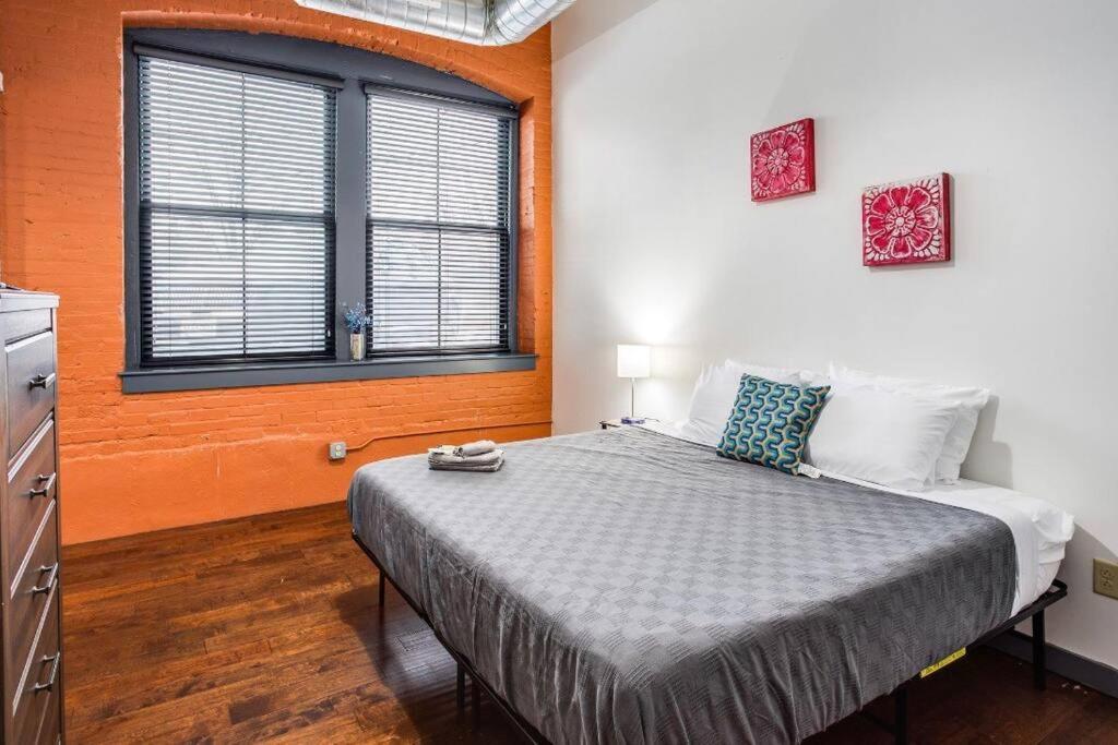 Centric Ny Style Loft W/King Bed Leilighet Rochester Eksteriør bilde